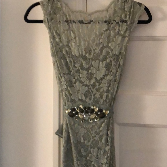 Teri Jon Lace Dress - Picture 1 of 4